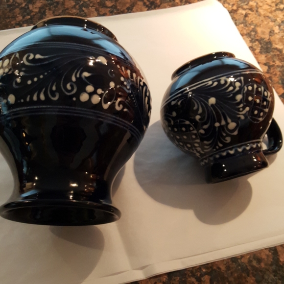 Hungarian Pottery 4 pieces total vases & plates - Picture 11 of 14